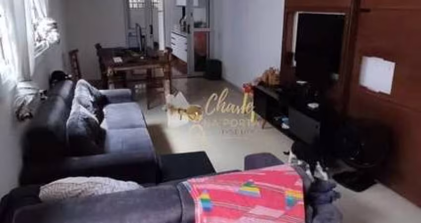 Casa à venda no Capão Redondo com 3 Dormitórios