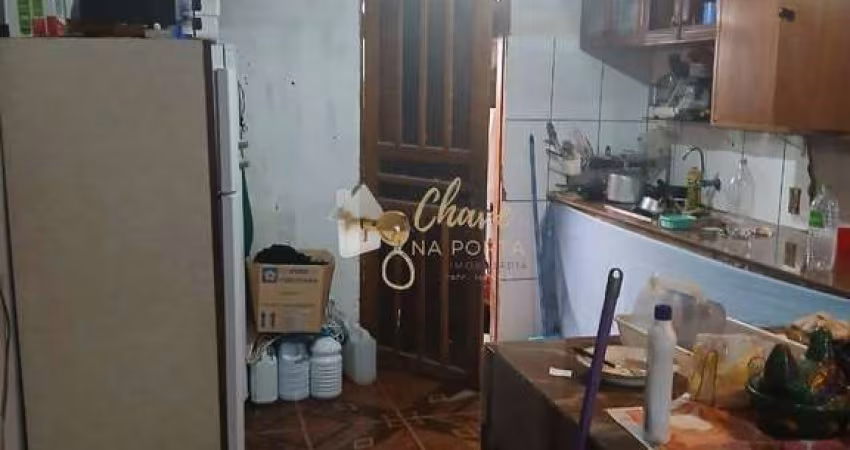 Casa à venda no Cidade Ipava com 2 Dormitório