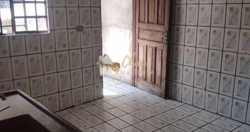 Conjunto de casas à venda no Jardim Hitoshi