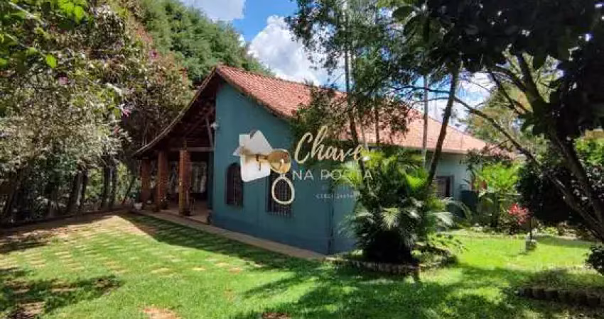 Chácara ampla com 2 casas em condomínio à venda em mairiporã