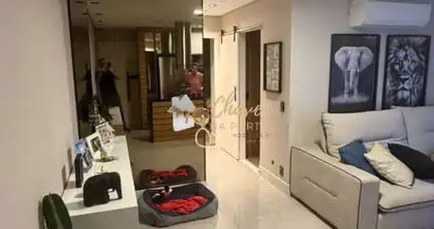 Apartamento amplo e mobiliado  à venda na saúde com 2 dormitórios