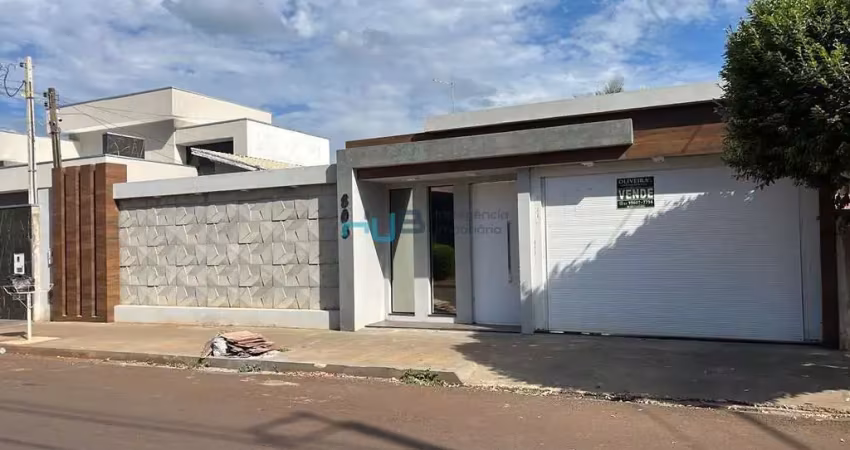 Casa com 3 quartos à venda na Goias, 805, Centro, Andirá