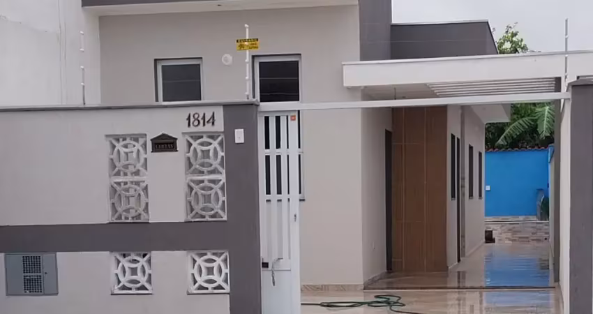 Casa com 2 quartos à venda no Jardim Magalhães, Itanhaém 