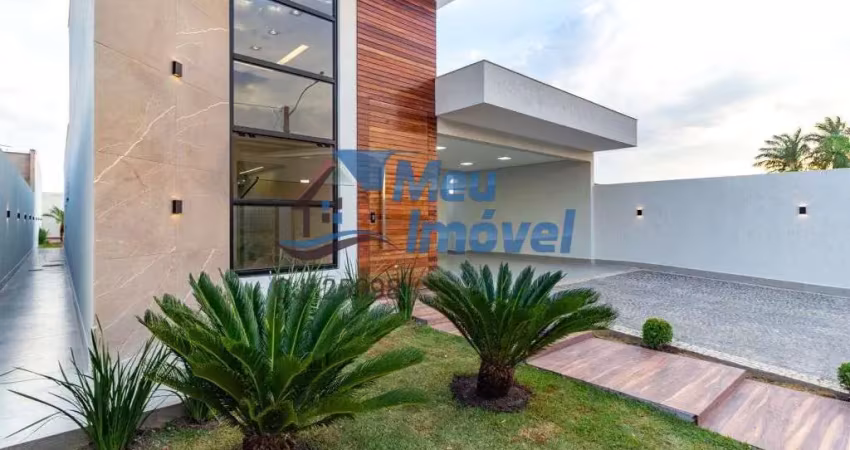 Av. São Francisco Cond Porto Belo Casa 3 Suítes Closet 4 Vagas 218m² Reformada