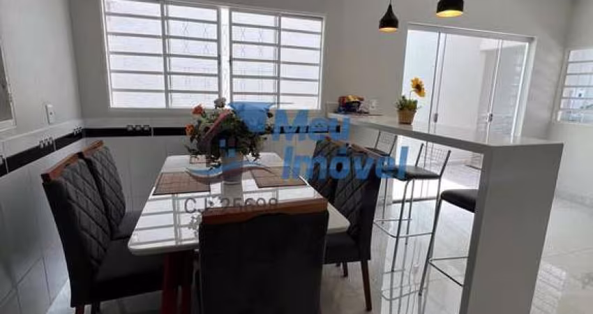 QR 404 Samambaia Norte Sobrado 4 Quartos 3 Suítes 2 Vagas 209m² Reformada