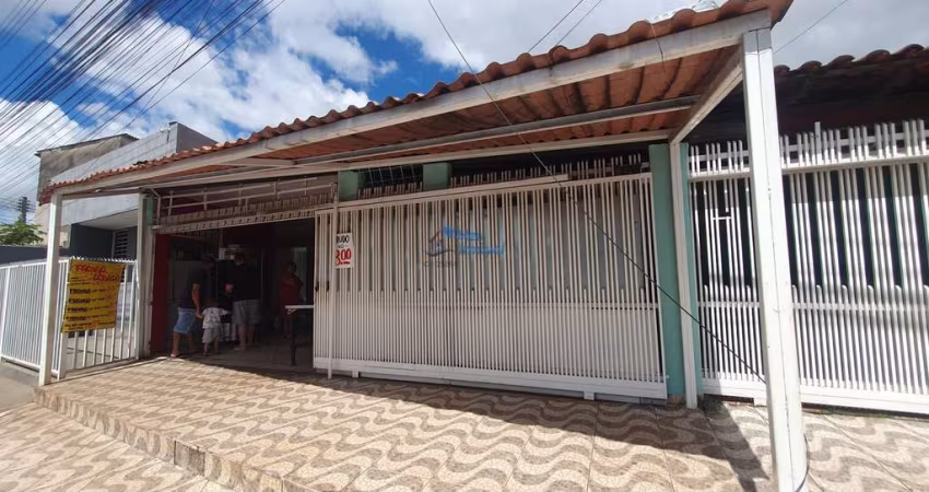 QS 11 Areal Casa com Loja 4 Quartos 3 Vagas 190m² Área de Serviço Box em Blindex