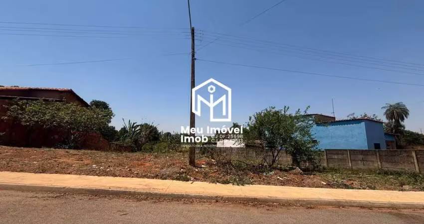 Terreno à venda na Avenida Dona Sara Kubitschek, Parque JK, Luziânia
