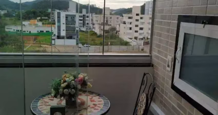 Apartamento com 2 dormitórios à venda, 65 m² por R$ 500.000 - Centro - Camboriú/SC