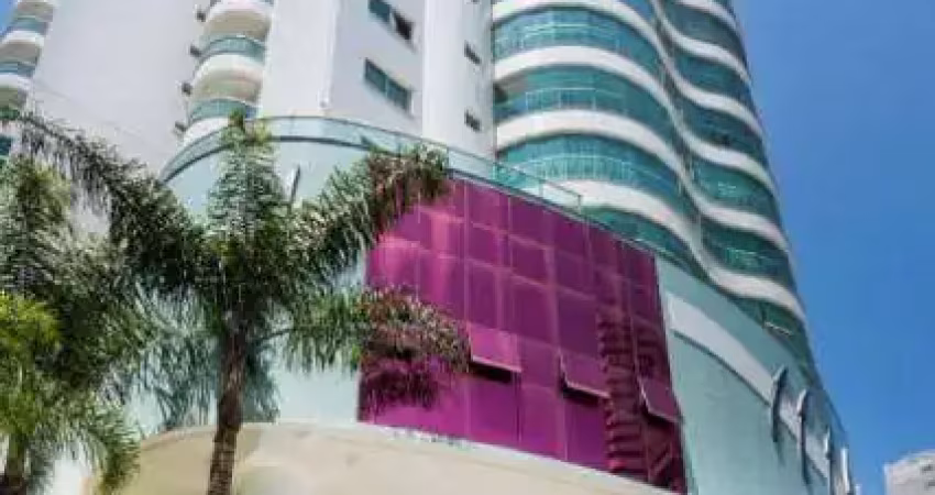 Apartamento com 3 dormitórios à venda, 138 m² por R$ 4.014.000,00 - Centro - Balneário Camboriú/SC