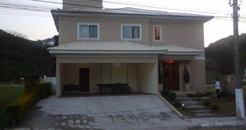 Casa com 4 dormitórios à venda, 232 m² por R$ 3.350.000,00 - Ariribá - Balneário Camboriú/SC