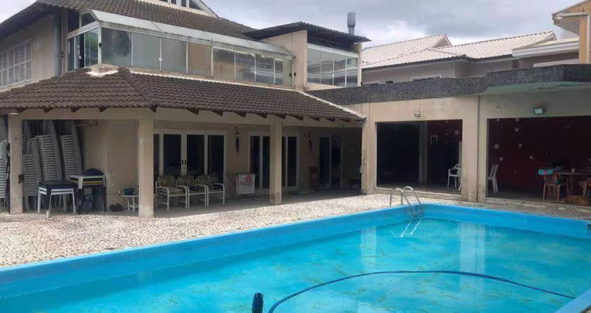 Casa com 5 dormitórios à venda por R$ 5.500.000,00 - Centro - Balneário Camboriú/SC