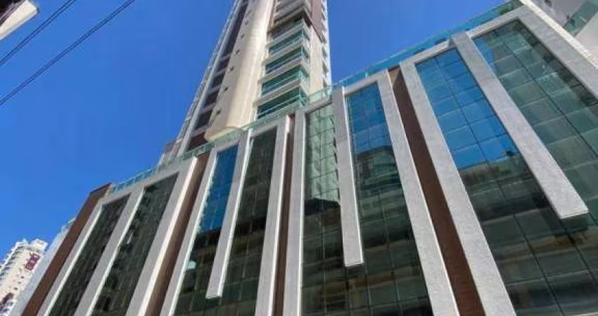 Apartamento com 3 dormitórios à venda, 114 m² por R$ 2.000.000,00 - Centro - Balneário Camboriú/SC