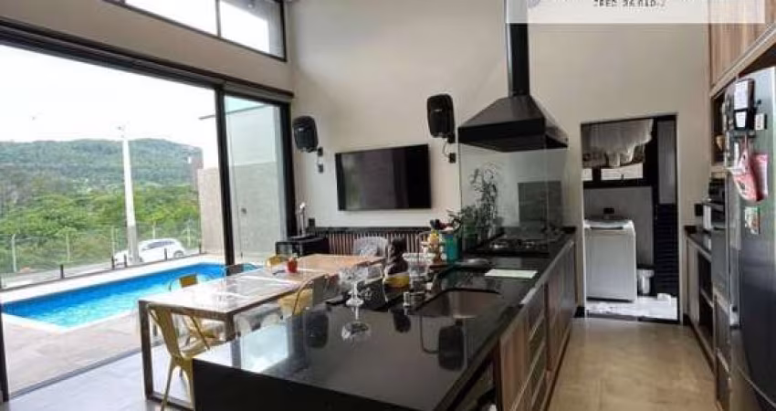 Casa em Condomínio para Venda em Atibaia, Rio Abaixo, 4 dormitórios, 4 suítes, 5 banheiros, 3 vagas