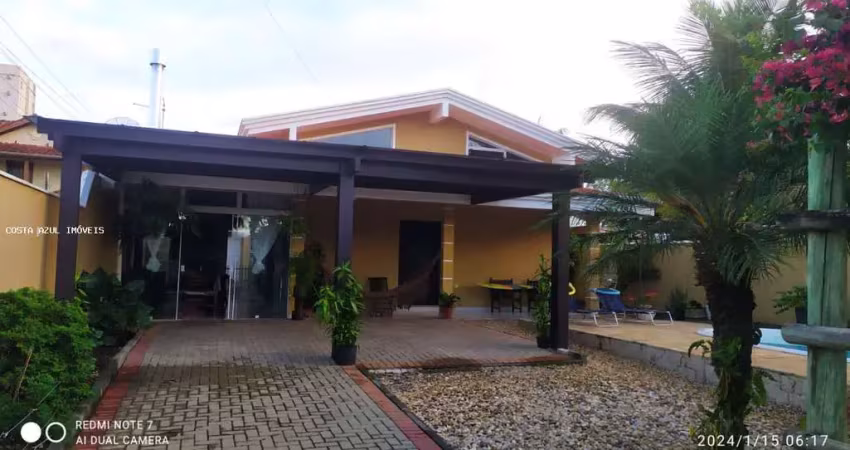 Casa para venda em balneário piçarras, centro, 4 dormitórios, 2 suítes, 4 banheiros, 2 vagas