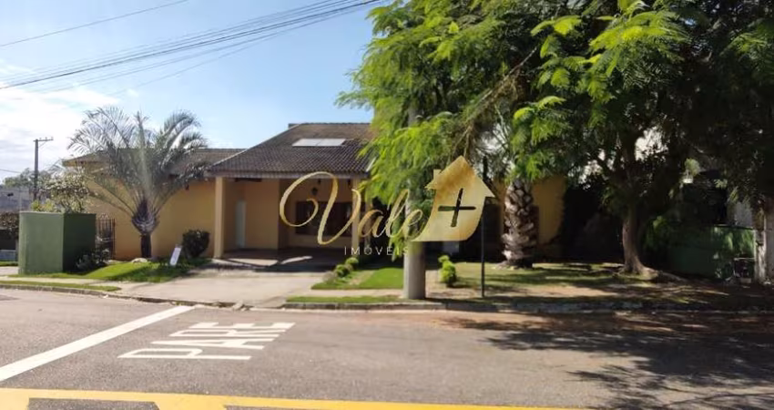 Casa em condomínio fechado com 3 quartos para alugar no Condomínio Terras do Vale, Caçapava 