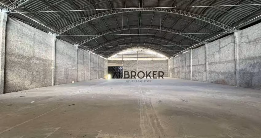 Galpão para alugar, 897 m² por R$ 16.200,00/mês - Serrinha - Fortaleza/CE