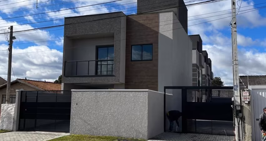 Sobrado 03 quartos com 118 metros a Venda no Uberaba em Curitiba Parana