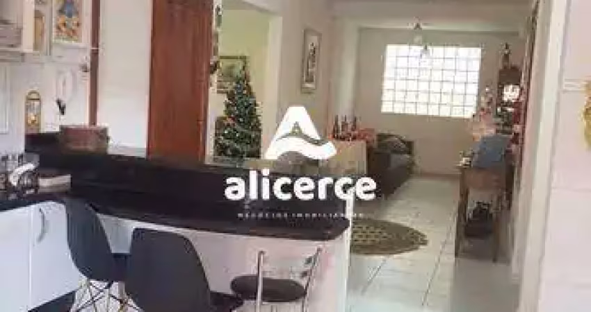 Casa à venda com 3 quartos 1 suíte, 243m² em Córrego Grande Florianópolis