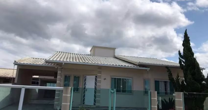 Casa à venda com 3 quartos , 200m² em terra fraca palhoça