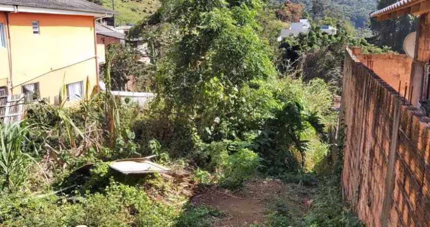 Terreno à venda com viabilidade para dois pavimentos – monte verde, florianópolis/sc