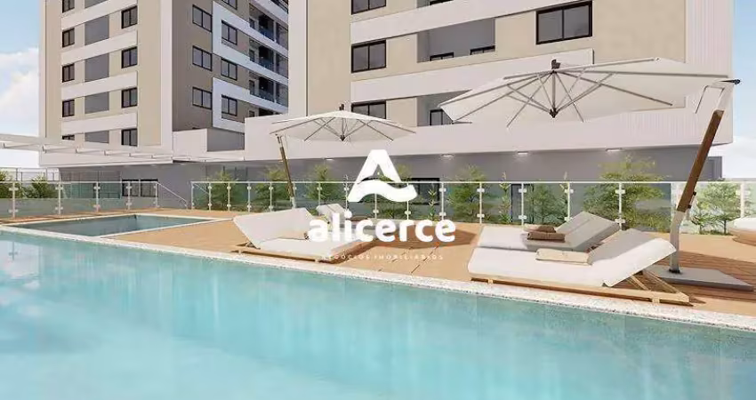 Apartamento à venda com 2 quartos 1 suíte, 64m² em abraão florianópolis