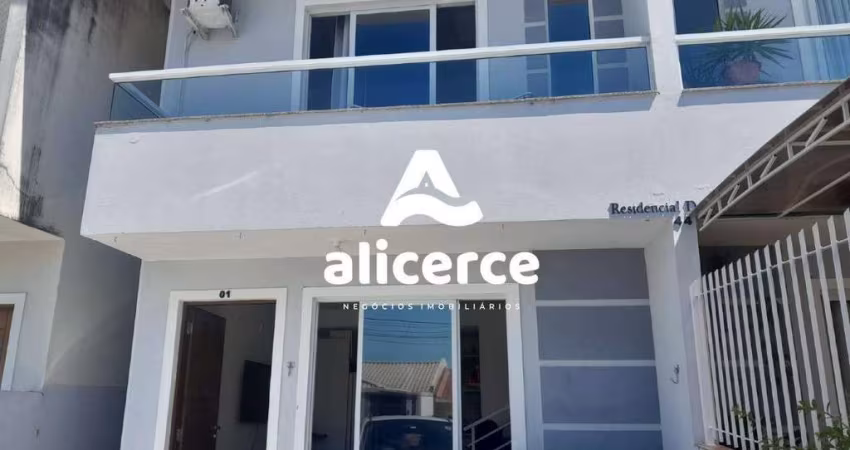 Sobrado à venda com 2 quartos , 65m² em Bela Vista Palhoça