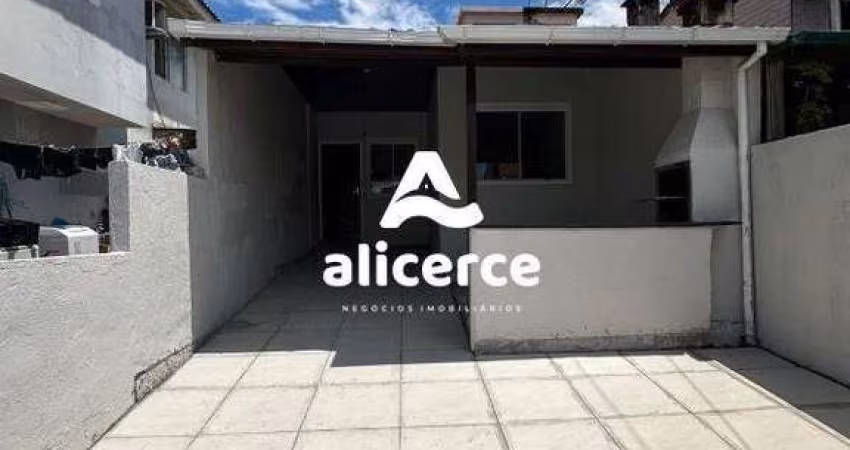 Casa à venda com 2 quartos , 50,68m² em Bela Vista Palhoça