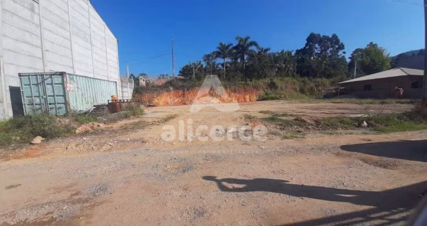 Terreno à venda com , 611m² em Alto Aririu Palhoça