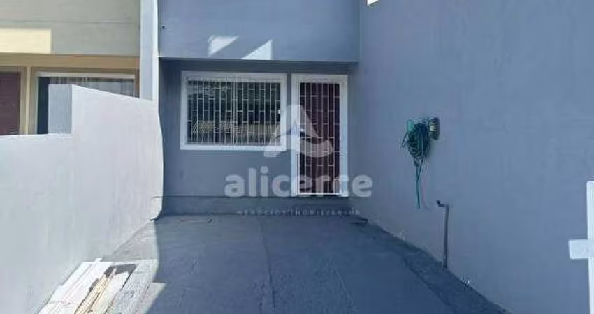 Sobrado à venda com 2 quartos , 68m² em Bela Vista Palhoça