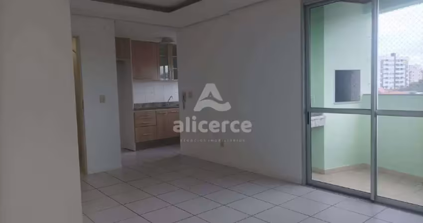 Apartamento 2 dormitórios com sacada e churrasqueira – excelente localização!