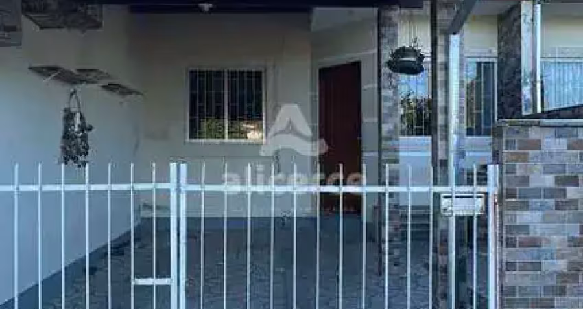 Casa geminada à venda l 3 dormitórios l 1 vaga de garagem – bela vista, palhoça