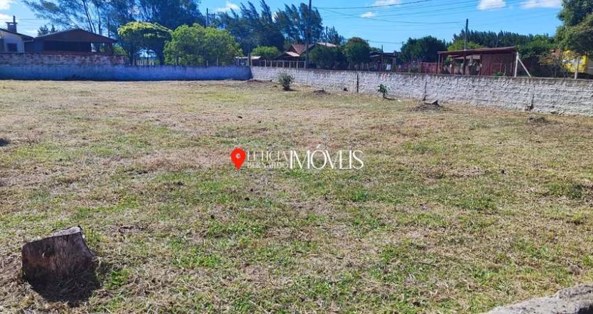 Terreno à Venda em Balneário Pinhal! –450m²