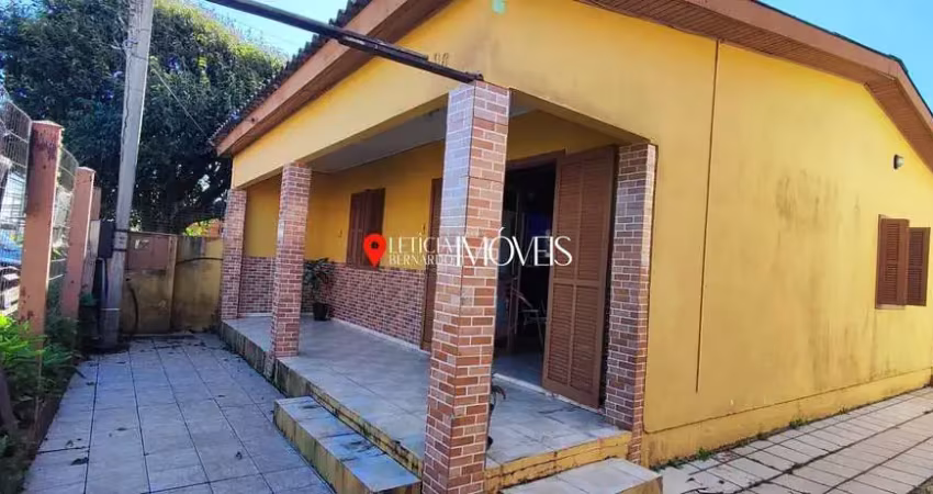 Casa à venda no bairro Centro - Balneário Pinhal/RS