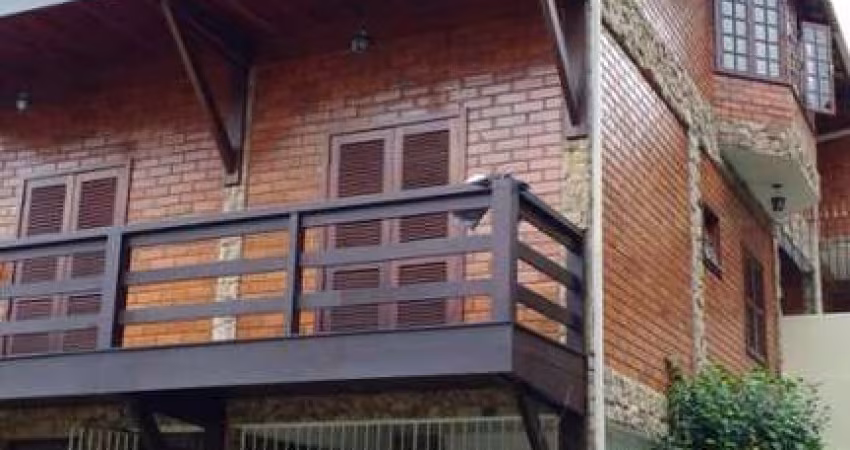 Casa para Venda em Teresópolis, Albuquerque, 5 dormitórios, 3 suítes, 4 banheiros, 3 vagas