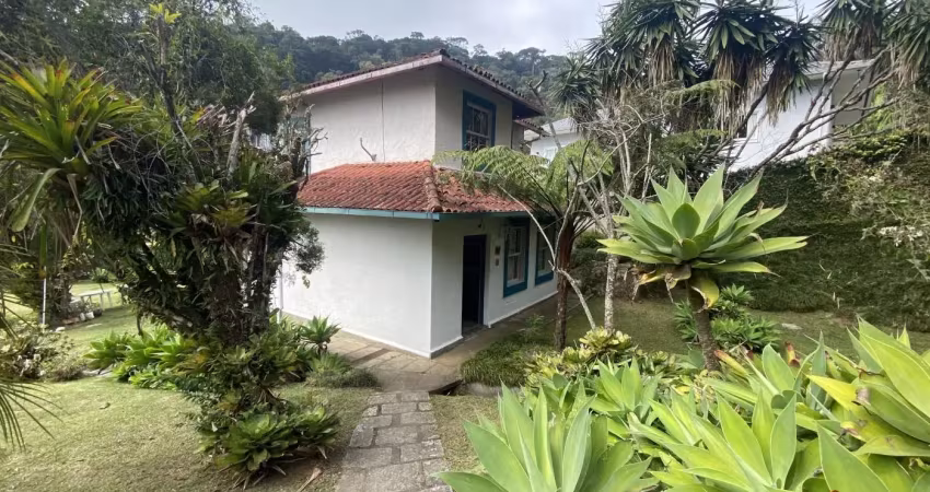 Casa dos sonhos próxima da  feirinha alto em teresópolis - rj