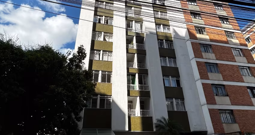 Apto de 3 quartos no centro