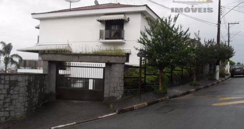 Sobrado com 4 dormitórios para alugar, 520 m² por R$ 9.000,00/mês - Condomínio Arujazinho IV - Arujá/SP