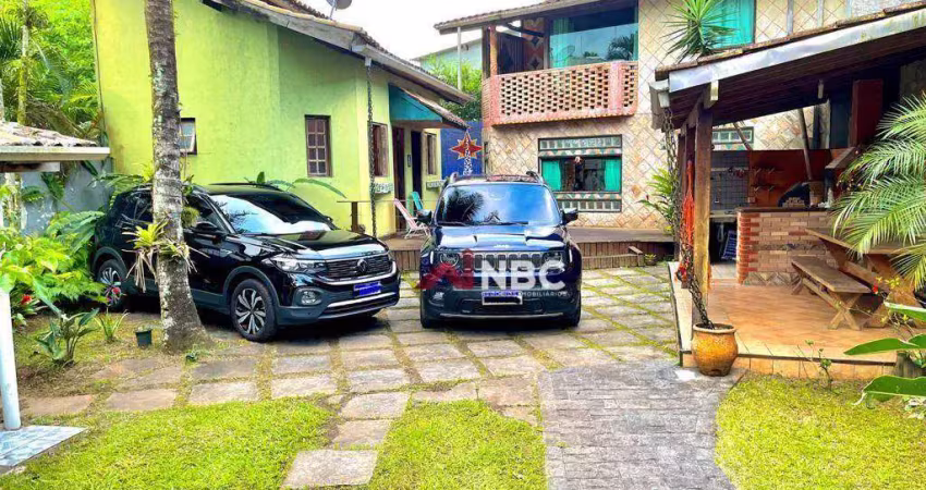 Pousada com 2 dormitórios à venda, 138 m² por R$ 850.000,00 - Boiçucanga - São Sebastião/SP