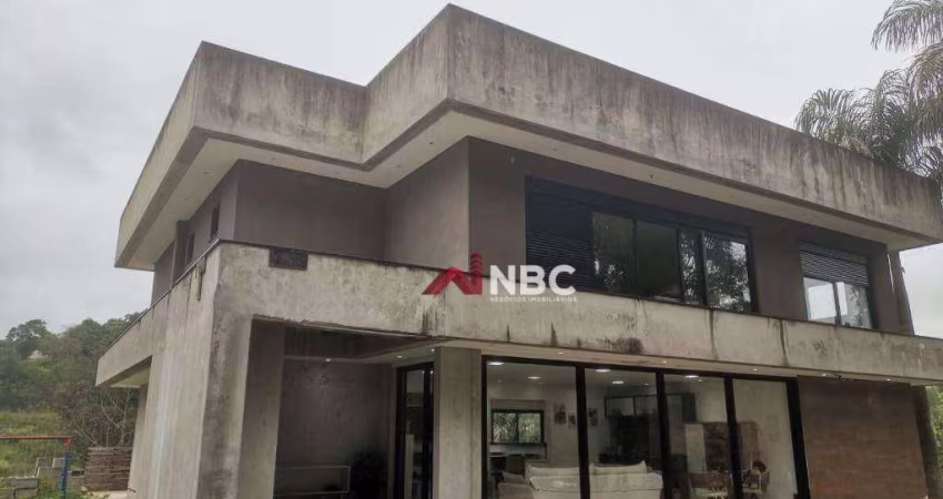 Chácara com 5 dormitórios à venda, 340 m² por R$ 2.500.000,00 - Penhinha - Arujá/SP
