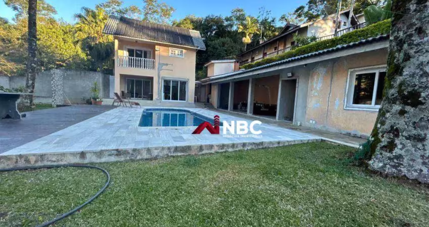 Sobrado com 5 dormitórios à venda, 550 m² por r$ 2.500.000,00 - condomínio arujazinho i, ii e iii - arujá/sp