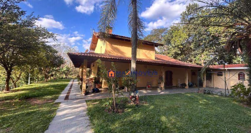 Haras com 8 dormitórios, 24000 m² - venda por R$ 3.000.000,00 ou aluguel por R$ 18.000,00/mês - Cachoeira - Atibaia/SP