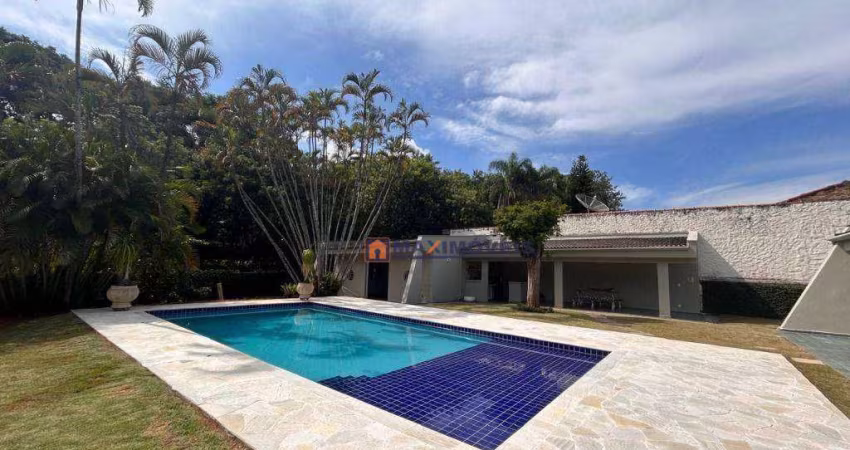 Casa com 3 dormitórios à venda, 314 m² por R$ 2.800.000,00 - Condomínio Flamboyant - Atibaia/SP