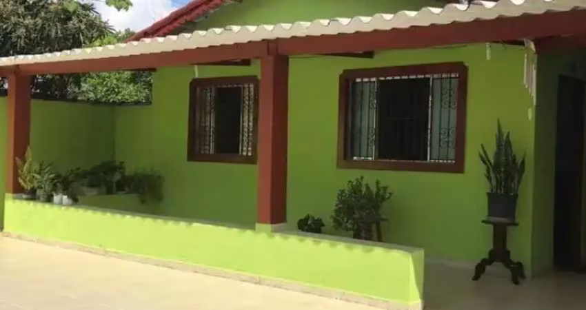 Oportunidade imperdível! casa à venda em cananéia-sp, 2 quartos, 2 salas, 1 banheiro, 2 vagas de garagem, 147m².