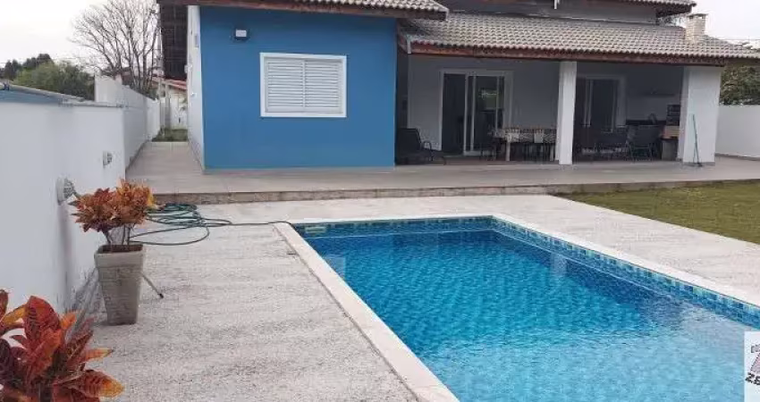 Chácara em condomínio de luxo em boituva-sp, bairro vitassay: 3 quartos, 2 suítes, 2 salas, 3 banheiros, 180m² de área. venda ou locação!