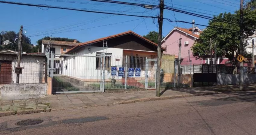 Casa com 3 quartos à venda na Rua Doutor Mário Totta, 1325, Tristeza, Porto Alegre