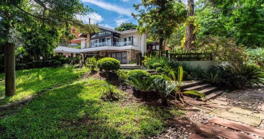 Casa com 3 quartos à venda na Rua Caeté, 700, Vila Assunção, Porto Alegre
