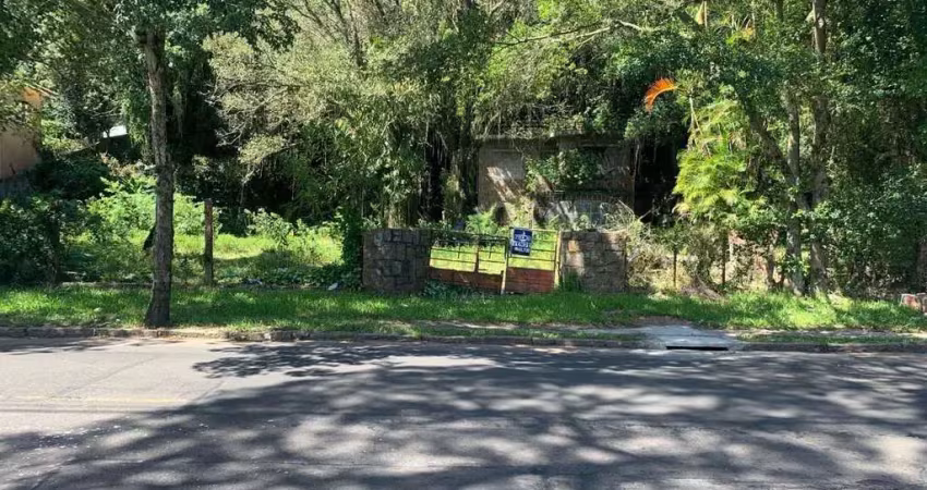 Terreno à venda na Avenida Guaíba, 12700, Ipanema, Porto Alegre