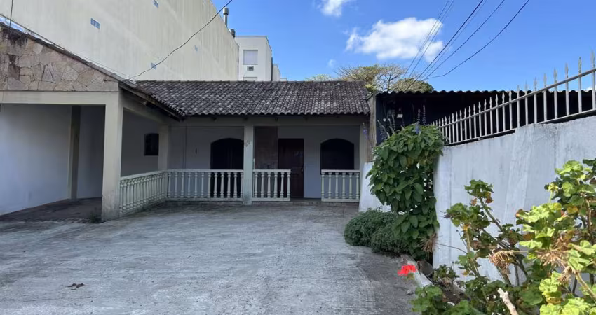 Casa com 3 quartos à venda na Rua Doutor Dias de Carvalho, 256, Tristeza, Porto Alegre