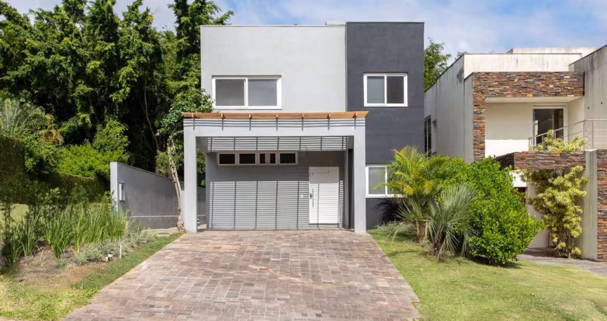 Casa em condomínio fechado com 4 quartos à venda na Avenida Juca Batista, 8000, Belém Novo, Porto Alegre