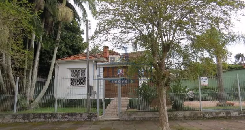Casa com 3 quartos à venda na Rua Manauê, 38, Vila Assunção, Porto Alegre